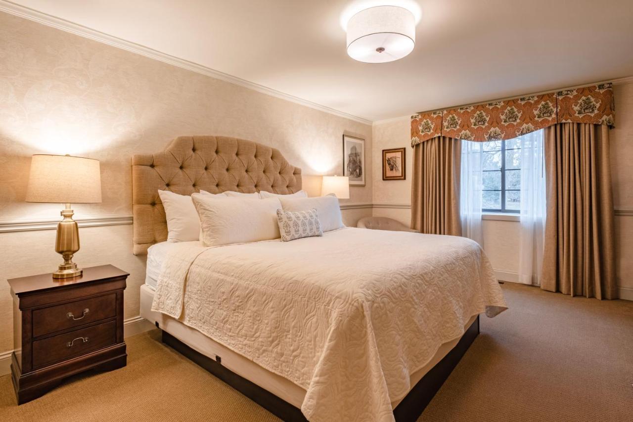 Red Coach Inn Niagara Falls Bagian luar foto